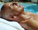 Mann Sonnenbaden